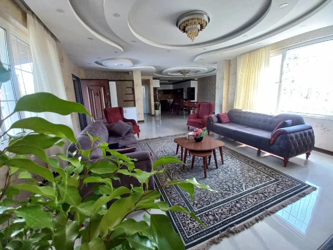ویلای چهار خواب استخردار سنگاچین انزلی