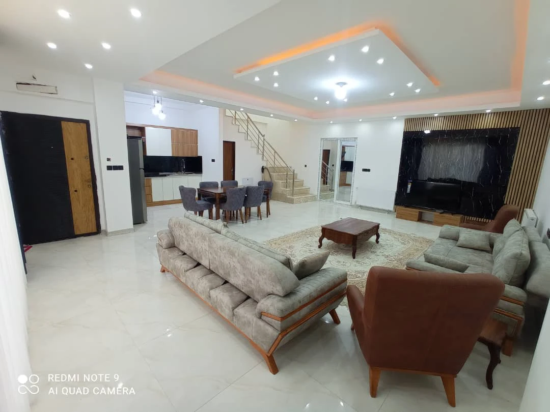 ویلا ی چهار خواب استخردار مدرن سرخ رود