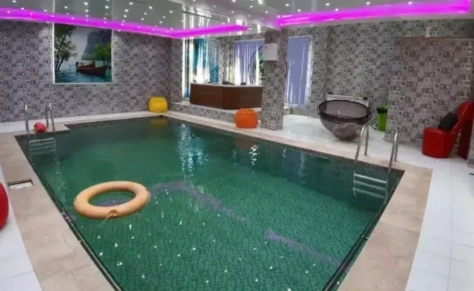 ویلای استخردار آبگرم بندرانزلی