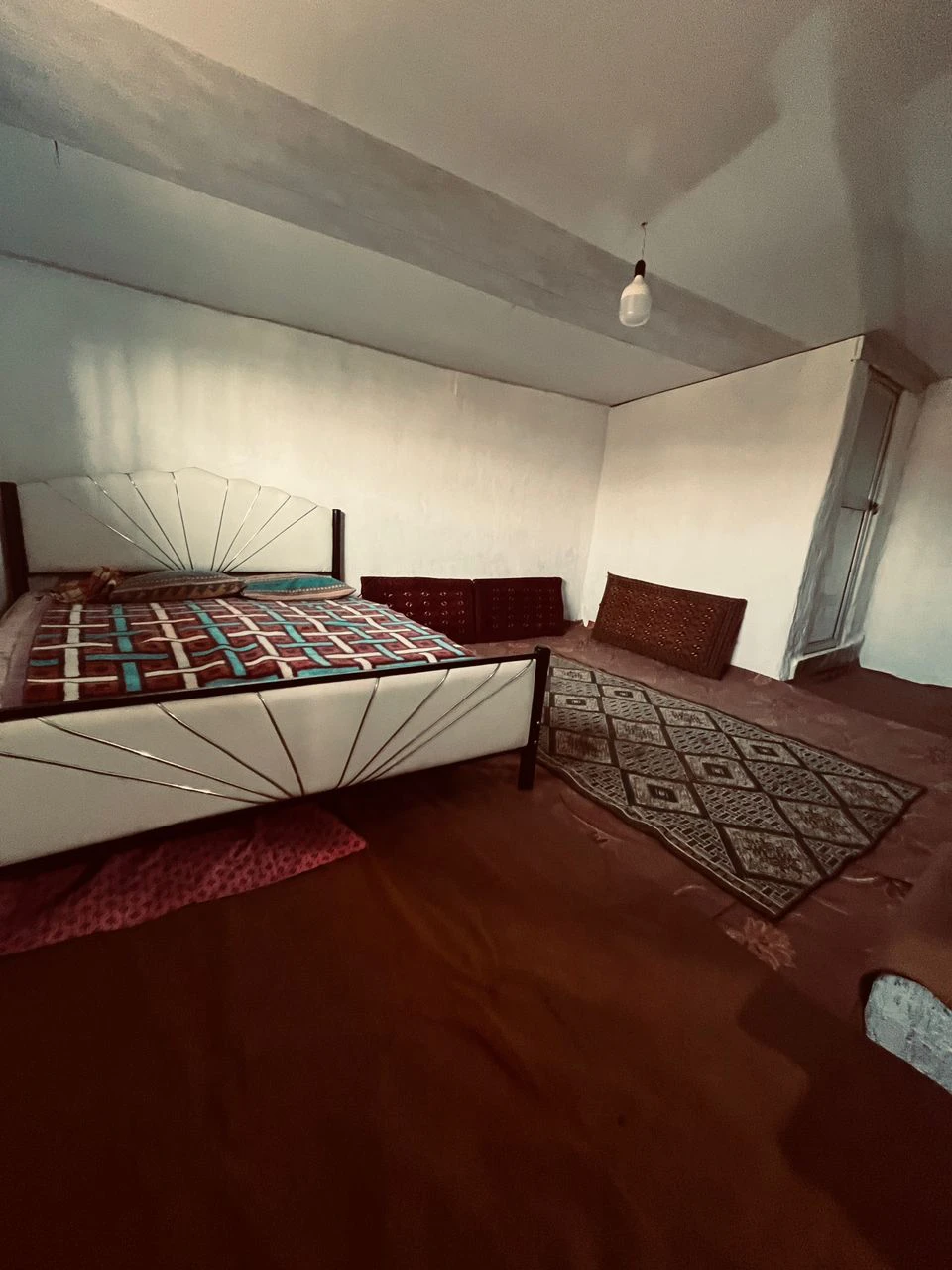 اقامتگاه هاکان تنکابن