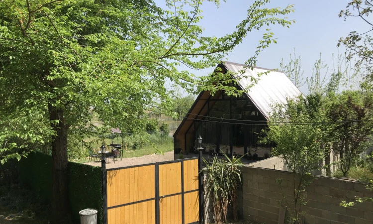 کلبه سوئیسی مشکی ماسال