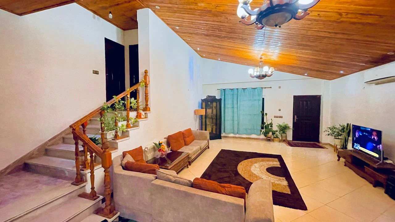 ویلا استخردار دانیال لاهیجان