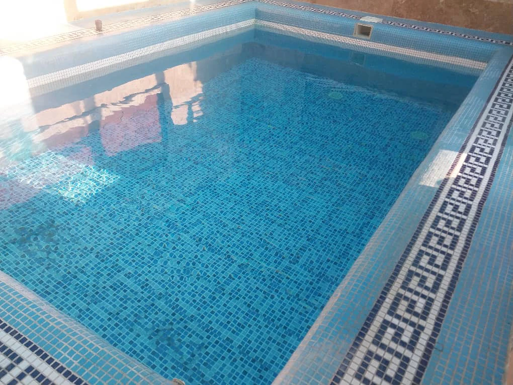 ویلا استخر دار رشیدی نیا بابل