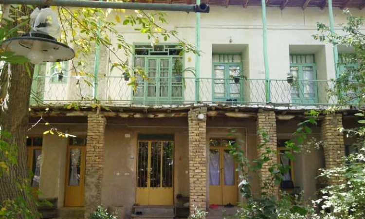 سرای خرم