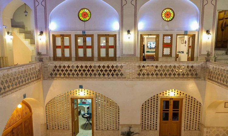 سر پله کاشان (اتاق گلشن)
