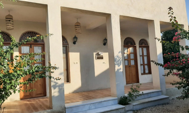 اقامتگاه دمیت بوشهر ( واحد طارونه)