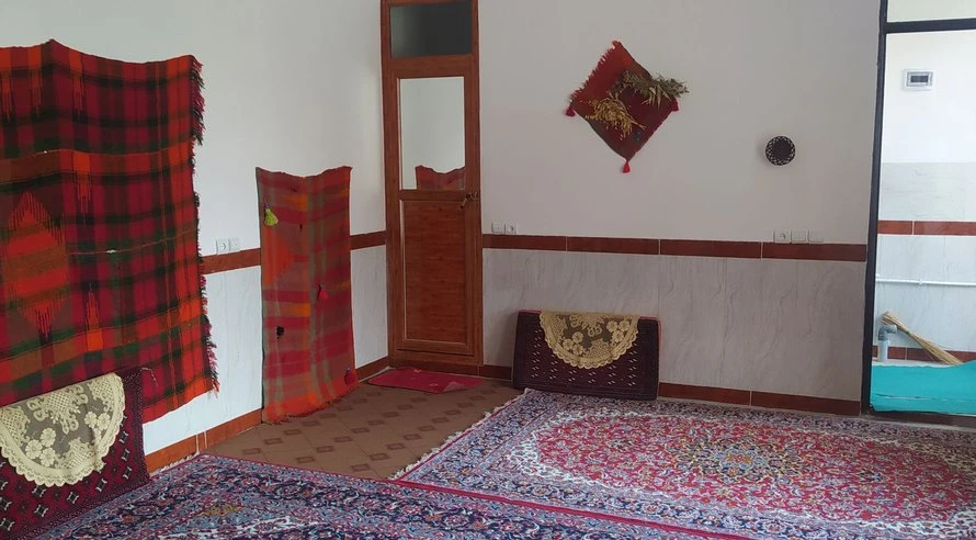 اقامتگاه گلال پاوه ( واحد 1 )
