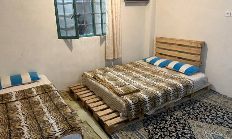 بوم گردی قلعه افرینش هرمز ( اتاق سبز )