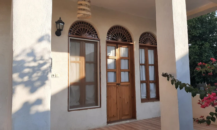 اقامتگاه دمیت بوشهر ( واحد طارونه)