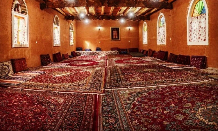 اقامتگاه شادمهر نیشابور(اتاق 6 نفره)