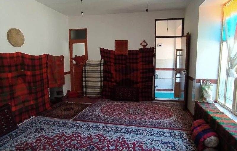 اقامتگاه گلال پاوه ( واحد 1 )